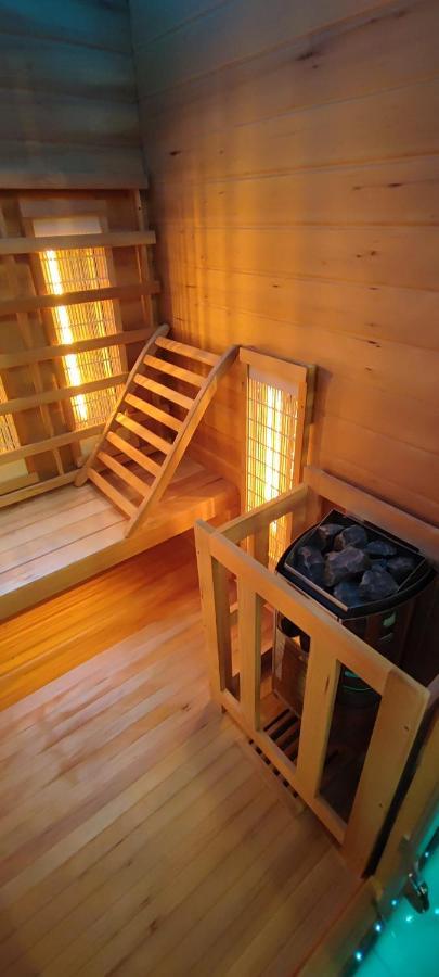 La Kaz Rhumantique Sauna And Spa Privatif La Rivière-Saint-Sauveur Eksteriør billede